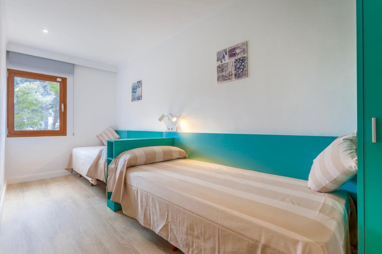 Beachfront Villa Socias Playa By Sealand Villas プラヤ・デ・ムロ エクステリア 写真