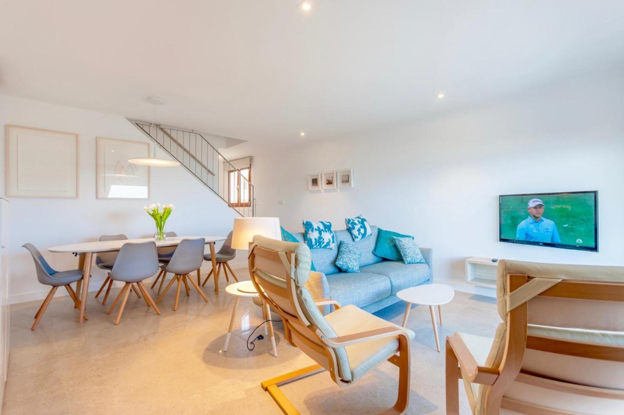 Beachfront Villa Socias Playa By Sealand Villas プラヤ・デ・ムロ エクステリア 写真